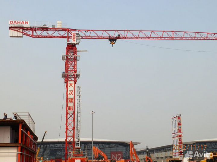 Dahan qtz125. Китайский автомобильный мобильный башенный кран складной. Кран башенный dahan qtz63. Башенный кран dahan 8 тонн. Башенный кран dahan.