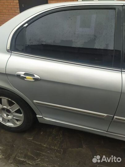 Дверь задняя правая Kia Magentis