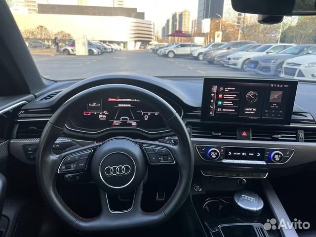 Audi A4 2.0 AMT, 2022, 13 000 км