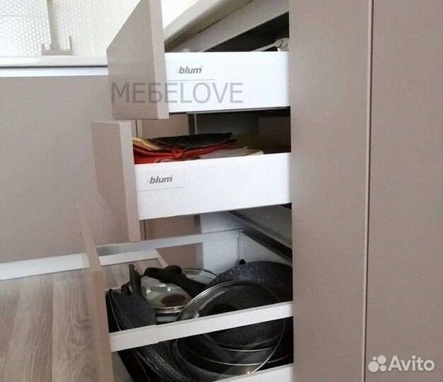 Кухня готовая новая прямая в рассрочку угловая