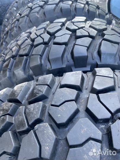 Bfgoodrich Mud-Terrain T/A KM2 265/70 R17 122Q