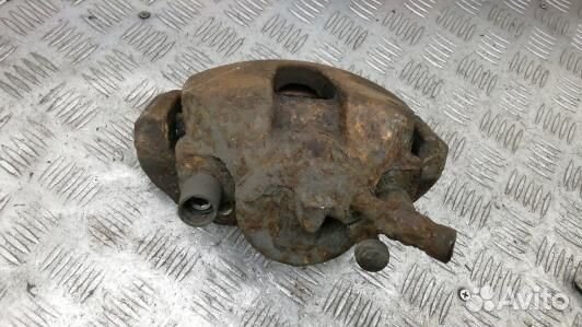 Суппорт тормозной передний правый ford C-MAX 1 (EN