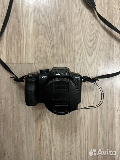 Фотоаппарат Panasonic Lumix DMC-FZ38 черный