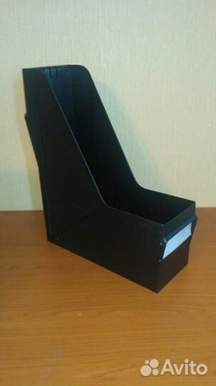 Лотки для журналов и книг