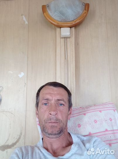 Услуги электрика плотника