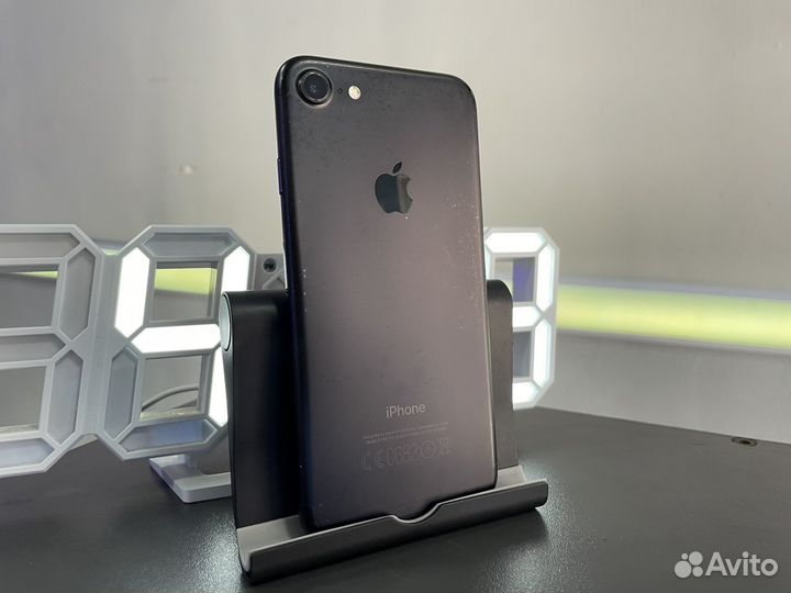 iPhone 7, 128 ГБ