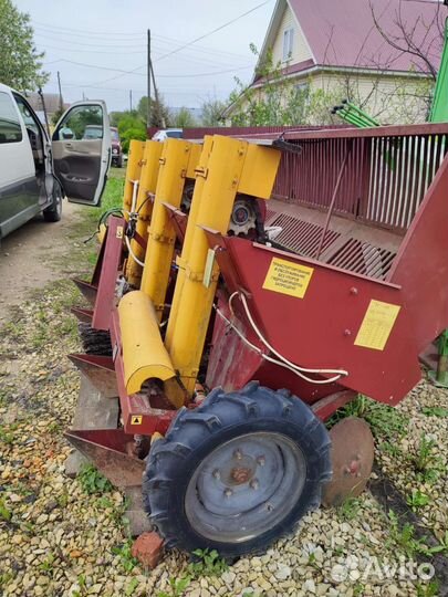 Картофелесажалка навесная