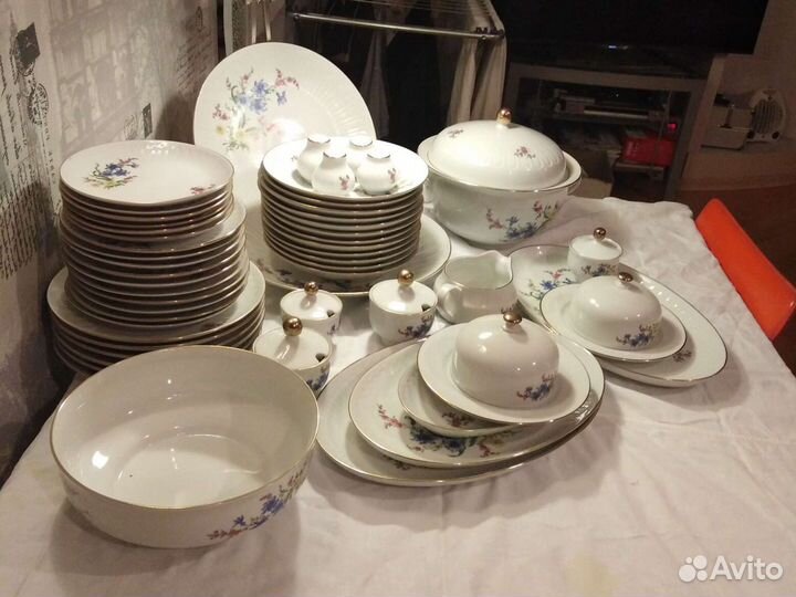 Сервиз столовый коллекционный Hernneberg 1777