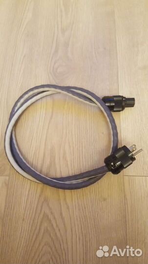 Shunyata Research Venom 1.4m.USA