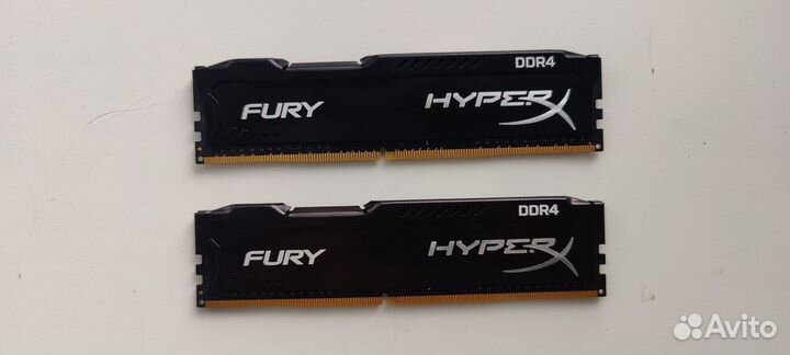 Оперативная память Kingston HyperX DDR4 2\8 2400