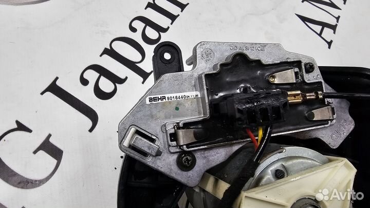 Мотор печки на Mercedes-Benz W210