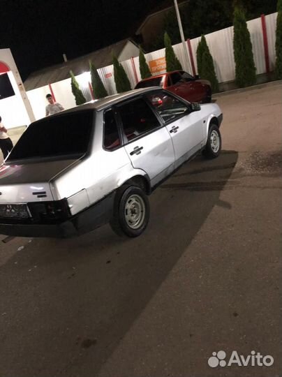 ВАЗ 21099 1.5 МТ, 2001, 368 591 км