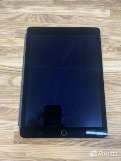 Apple iPad air 2 заблокированный