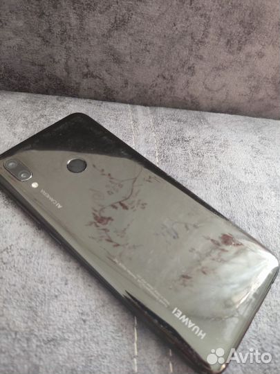 HUAWEI P Smart, 3/32 ГБ