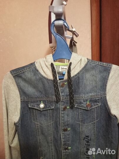 Джинсовая куртка для мальчика