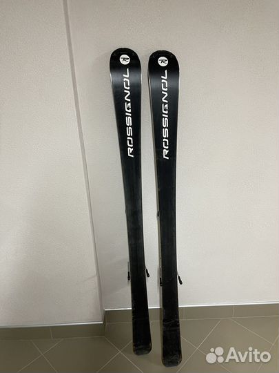 Лыжи горные женские Rossignol Attraxion 154 см
