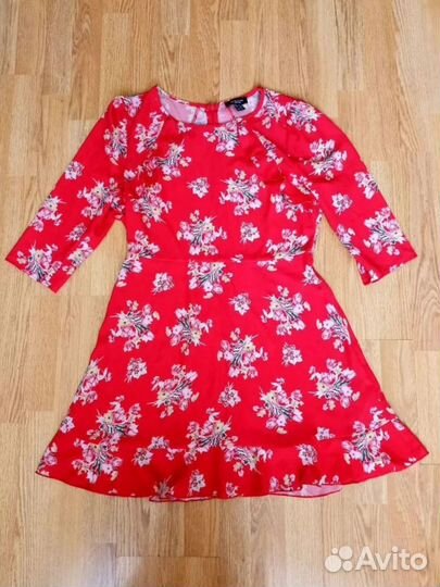 Платье красное New Look L