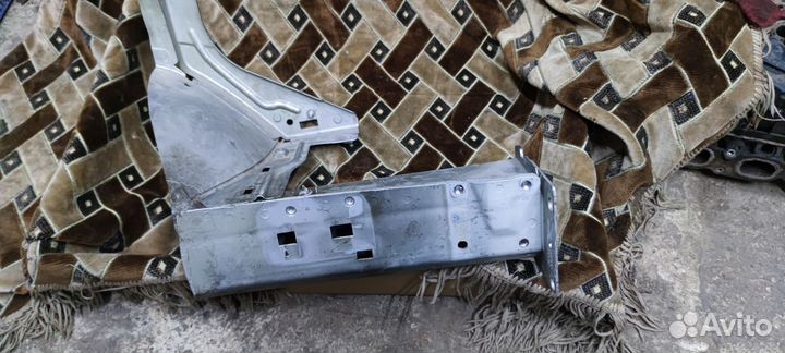 Ланжерон левый сапог пежо 307