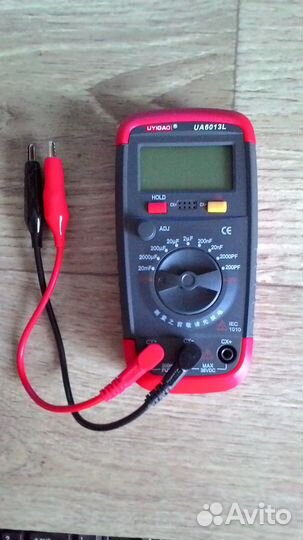 Прибор для измерения емкости конденсаторов UA6013L