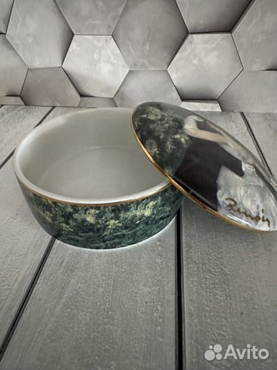 Ваза шкатулка Goebel Artis Orbis