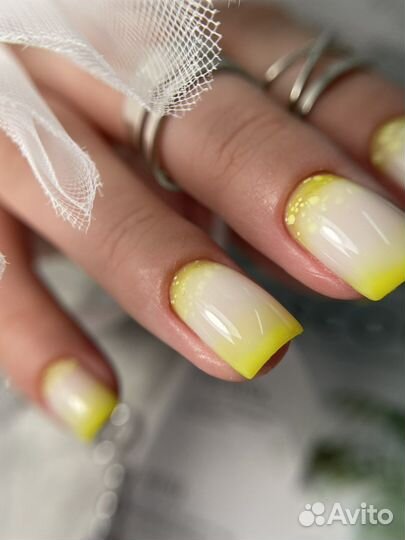 Мастер маникюра и педикюра