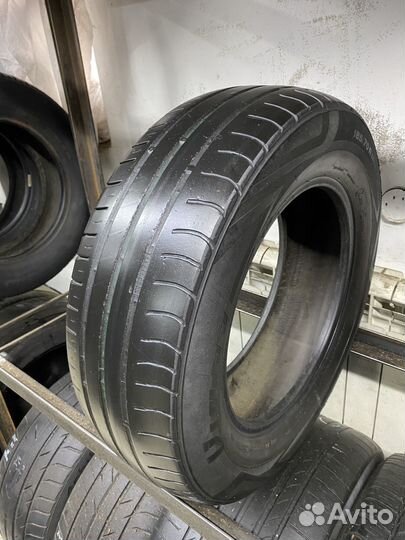 Viatti Strada Asimmetrico V-130 185/70 R14 88H