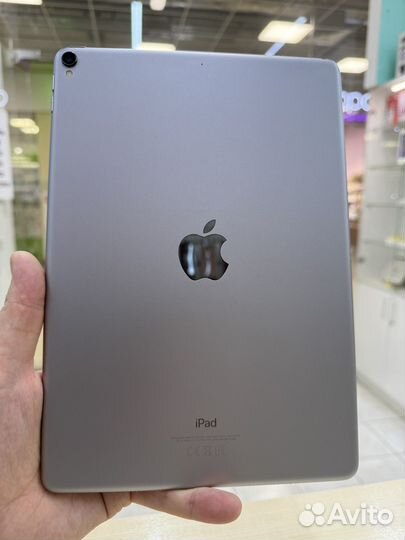 iPad Pro 10'5 A1701 wi-fi 64gb Gray б/у в Ленте