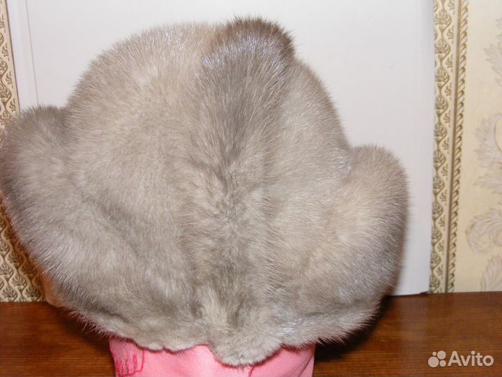 Зимняя шляпка из натуральной голубой норки