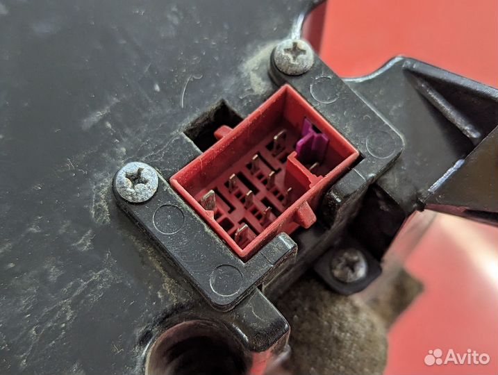 Сабвуфер Audi A6 Allroad C5