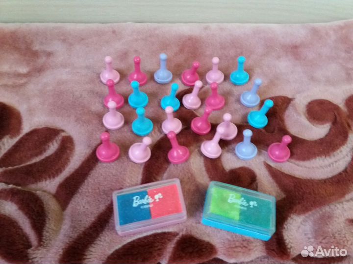 Штампы,пирамидка и другие игрушки