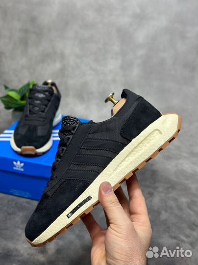 Кроссовки Adidas retropy e5