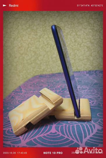 Подставка под телефон, ручная работа