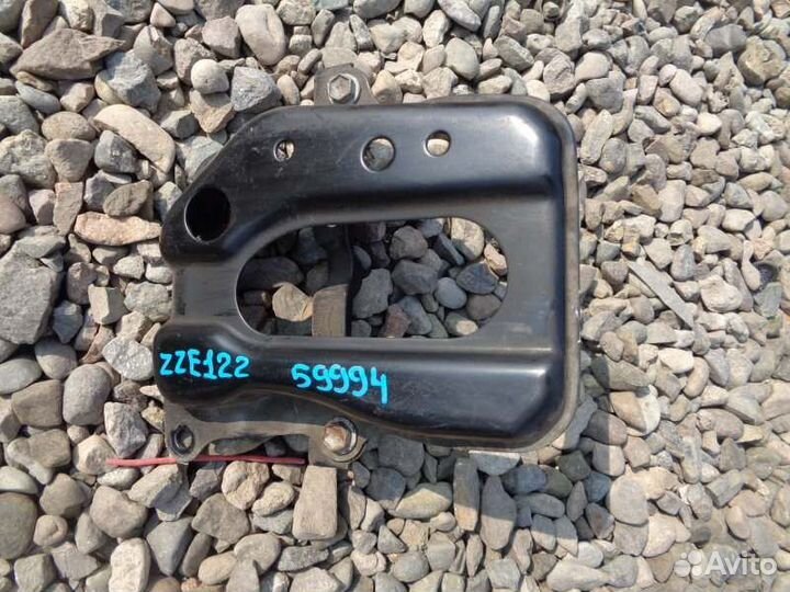 Подставка под аккумулятор Toyota Corolla Spacio