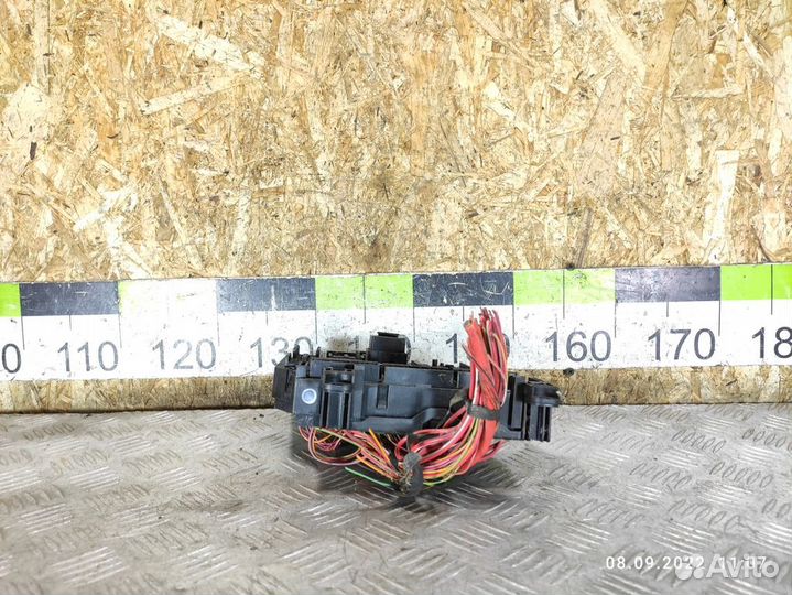 Блок предохранителей салонный Bmw 7 f03 2008-2015