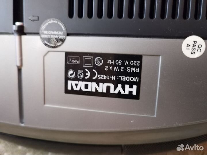 Магнитофон Hyundai H-1425