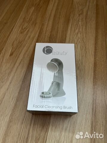 Аппарат для чистки лица Facial Cleansing Brush