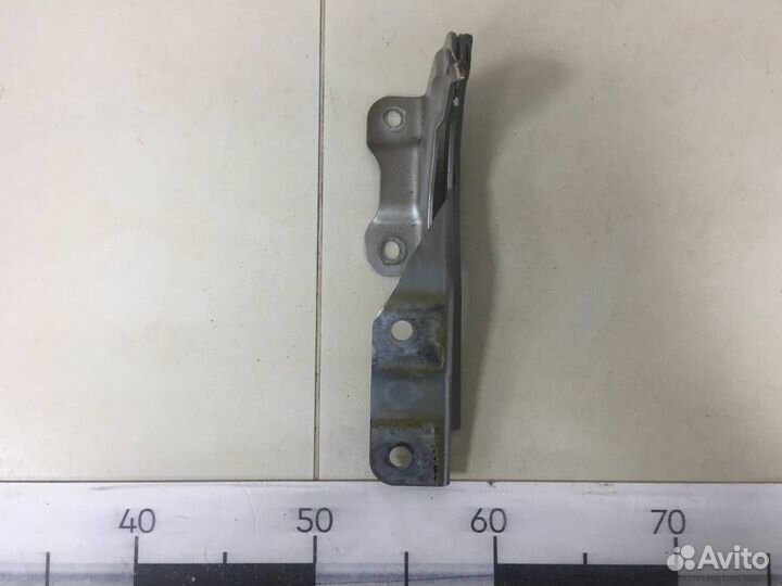 Петля капота левая Mitsubishi Pajero/Montero Sport