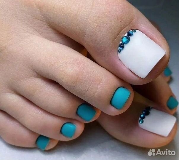 Маникюр, педикюр, наращивание