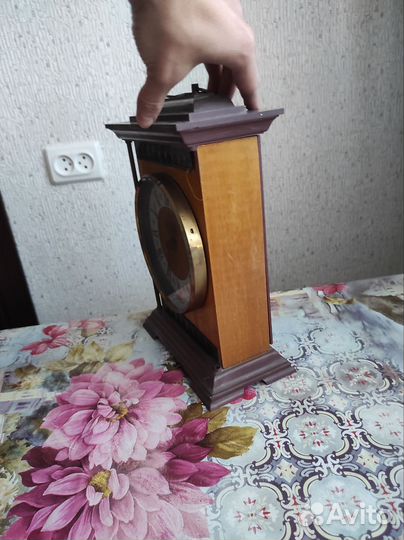 Настольные часы