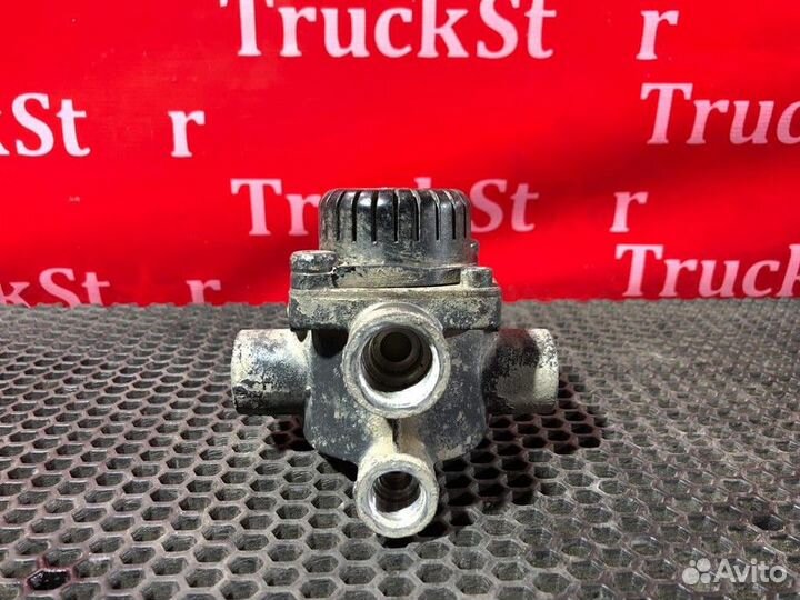 Клапан стояночный тормоз Daf XF106