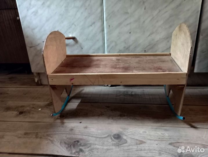 Кроватка для кукол