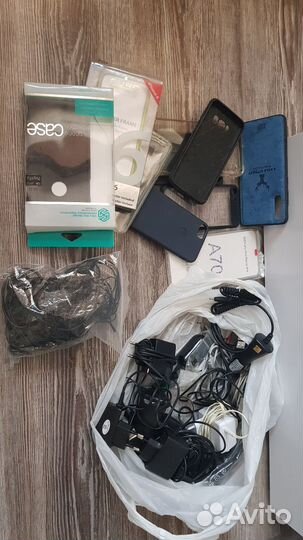 Аксессуары для телефонов