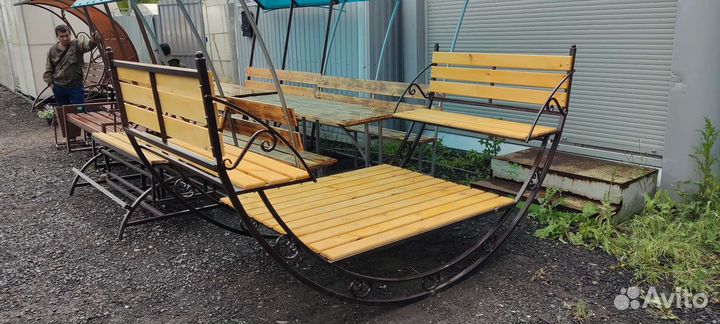 Садовые качели