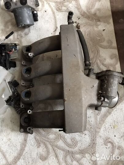 Запчасти на двс lancer