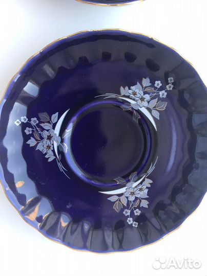 Ваза на ножке, блюдца, винтаж