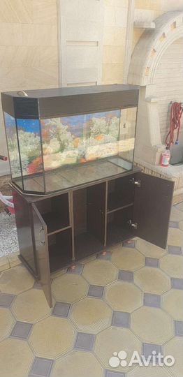 Аквариум с тумбой на 140 литров