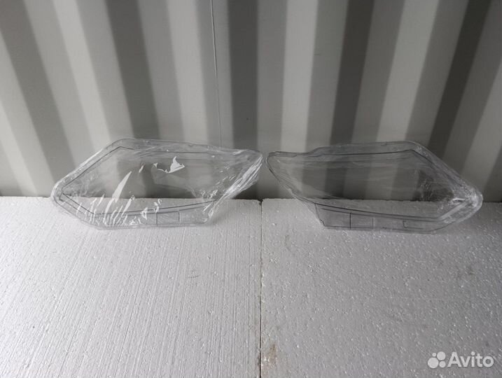 Стекло фары левое / правое Nissan X-trail 3