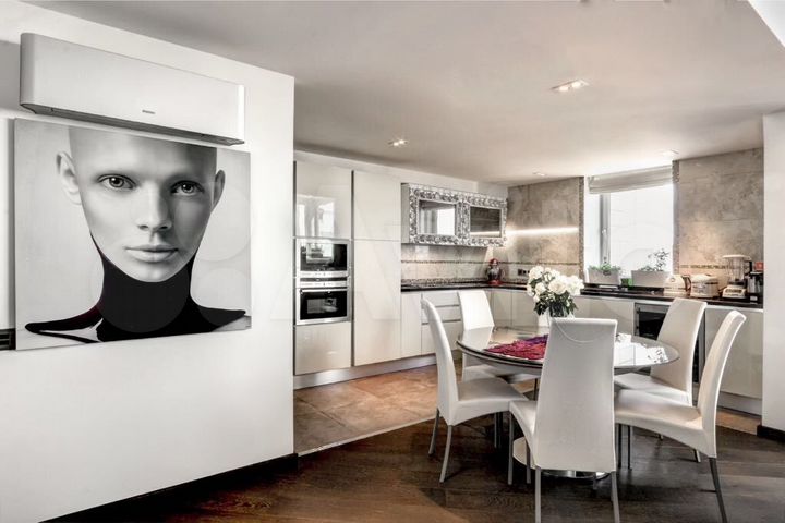 5-к. квартира, 190 м², 22/22 эт.