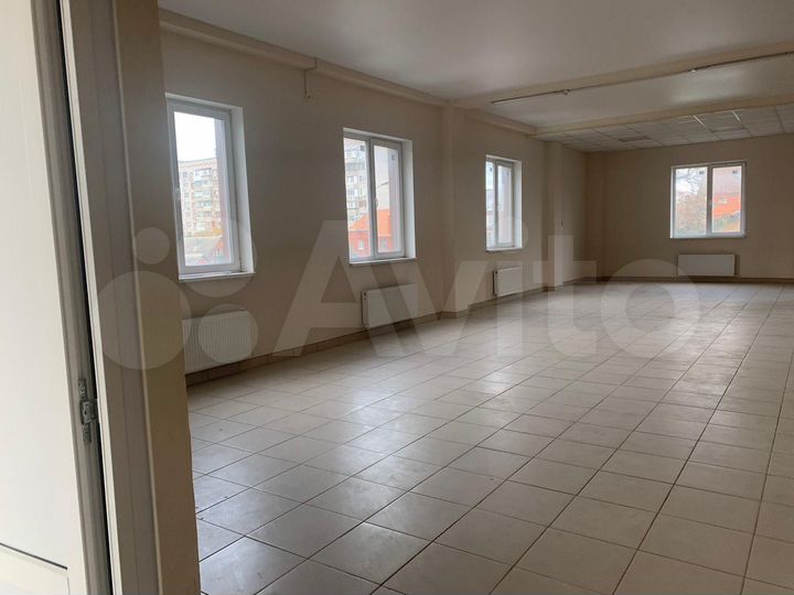 Универсальное помещение в гмр, 382.8 м²