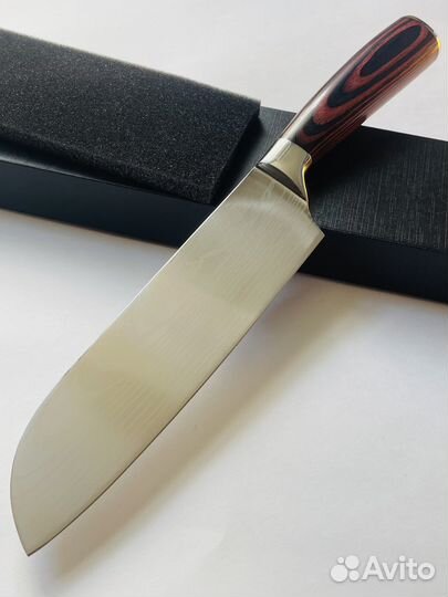 Профессиональный кухонный нож Сантоку